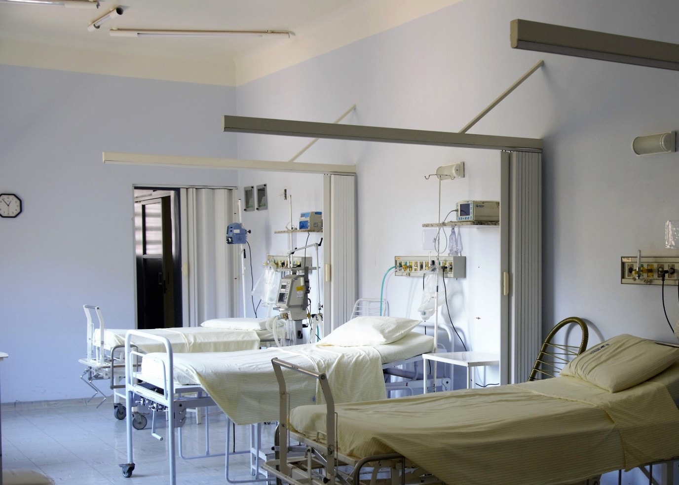 a picture of hospital beds